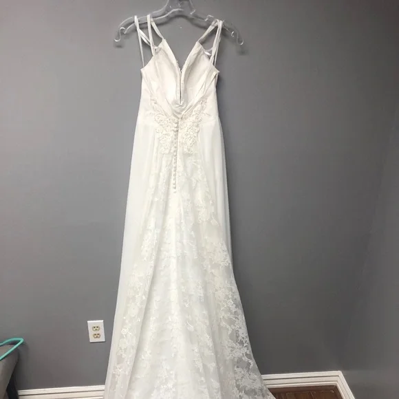 Sincerity by Justin Alexander Boho Wedding Dress - Picture 5 of 8